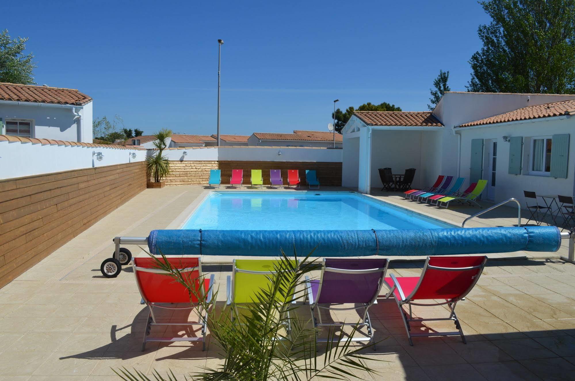 Hotel Jerodel Le Bois-Plage-en-Ré Exteriör bild